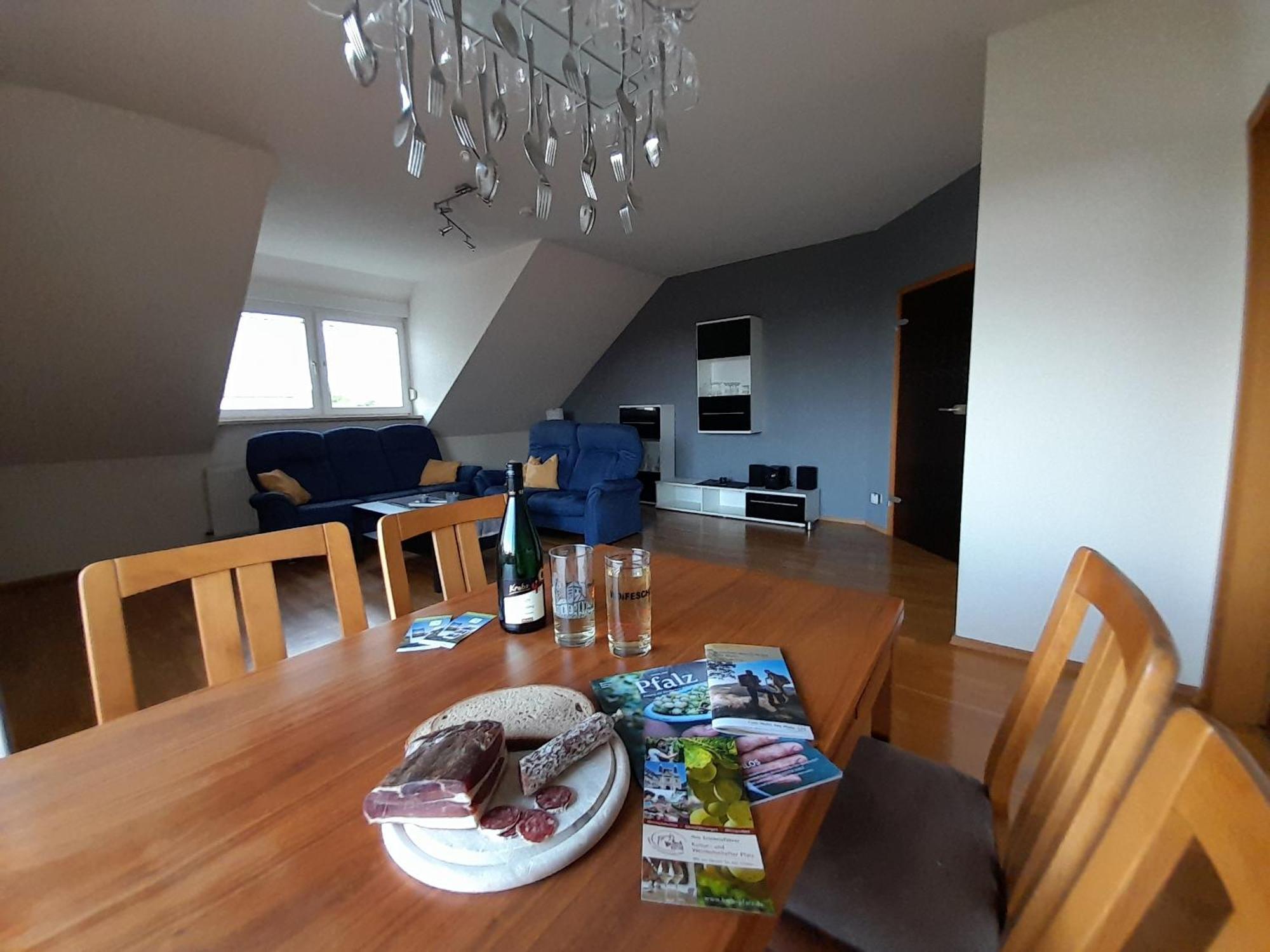 Ferienwohnung Am Schoosberg, Niederkirchen Bei Deidesheim Exteriör bild